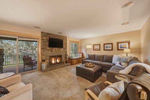 Tiny photo for 807 E Desperado Trl #UNIT 202, Sisters, OR 97759 (MLS # 220222892)