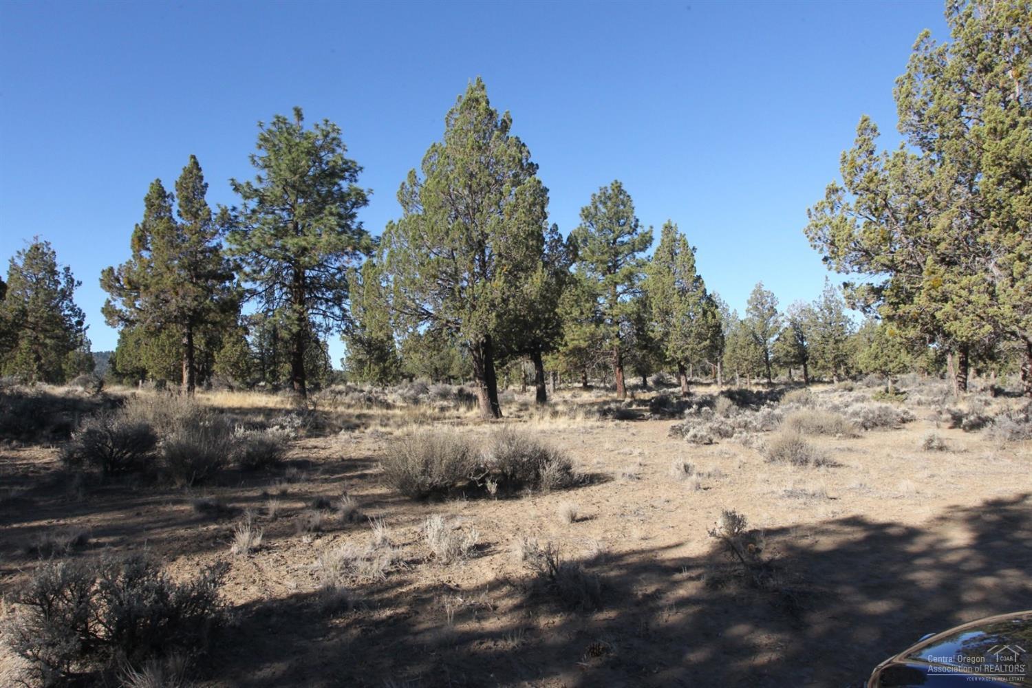 Pacific Cascade Hts - Land