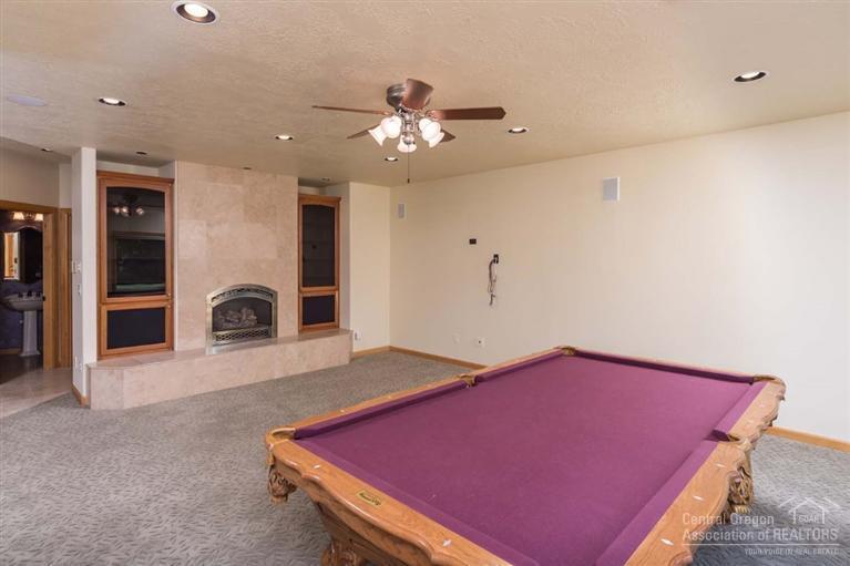 Royal Oak Estates - Residential