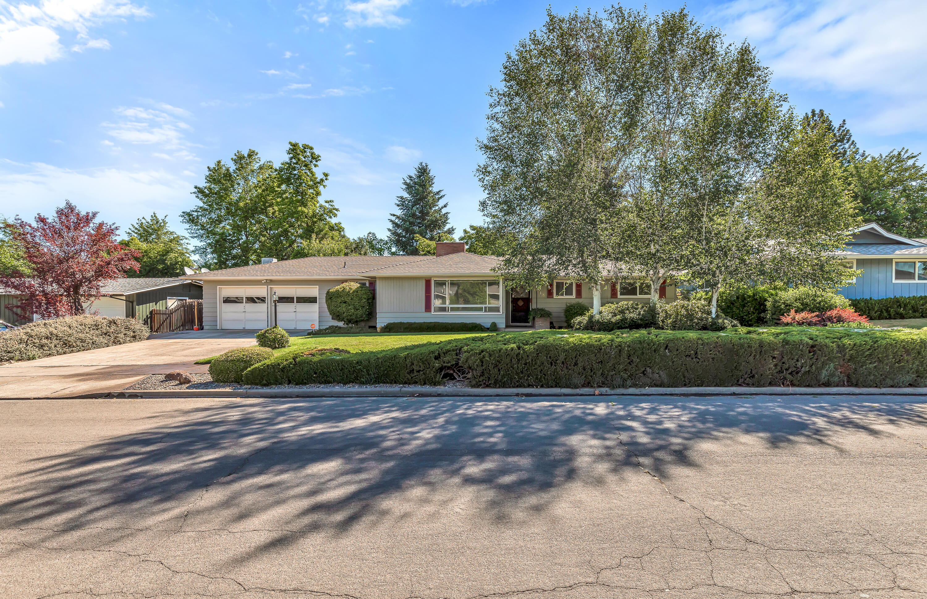 Blossom Hill Terrace Unit No 1 - Residential