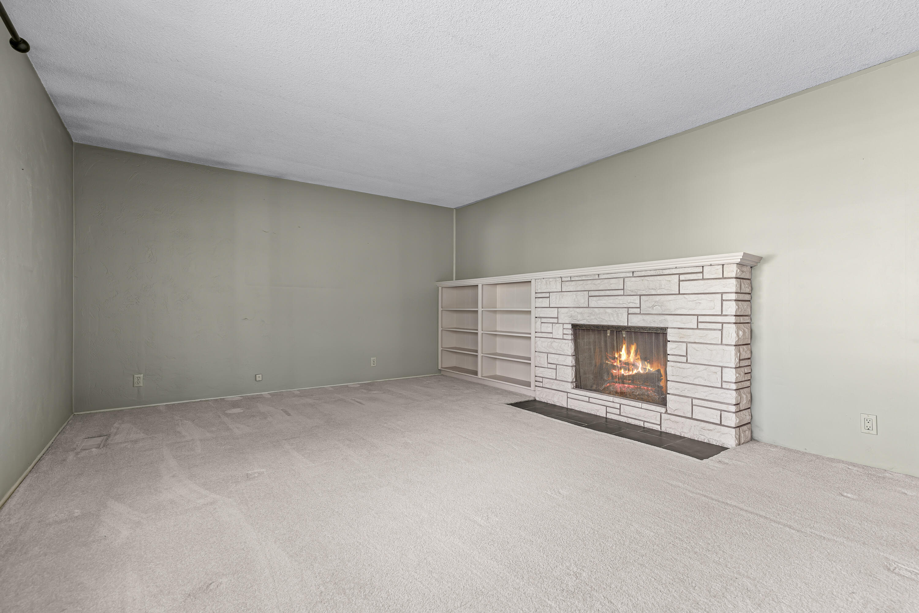 Blossom Hill Terrace Unit No 1 - Residential