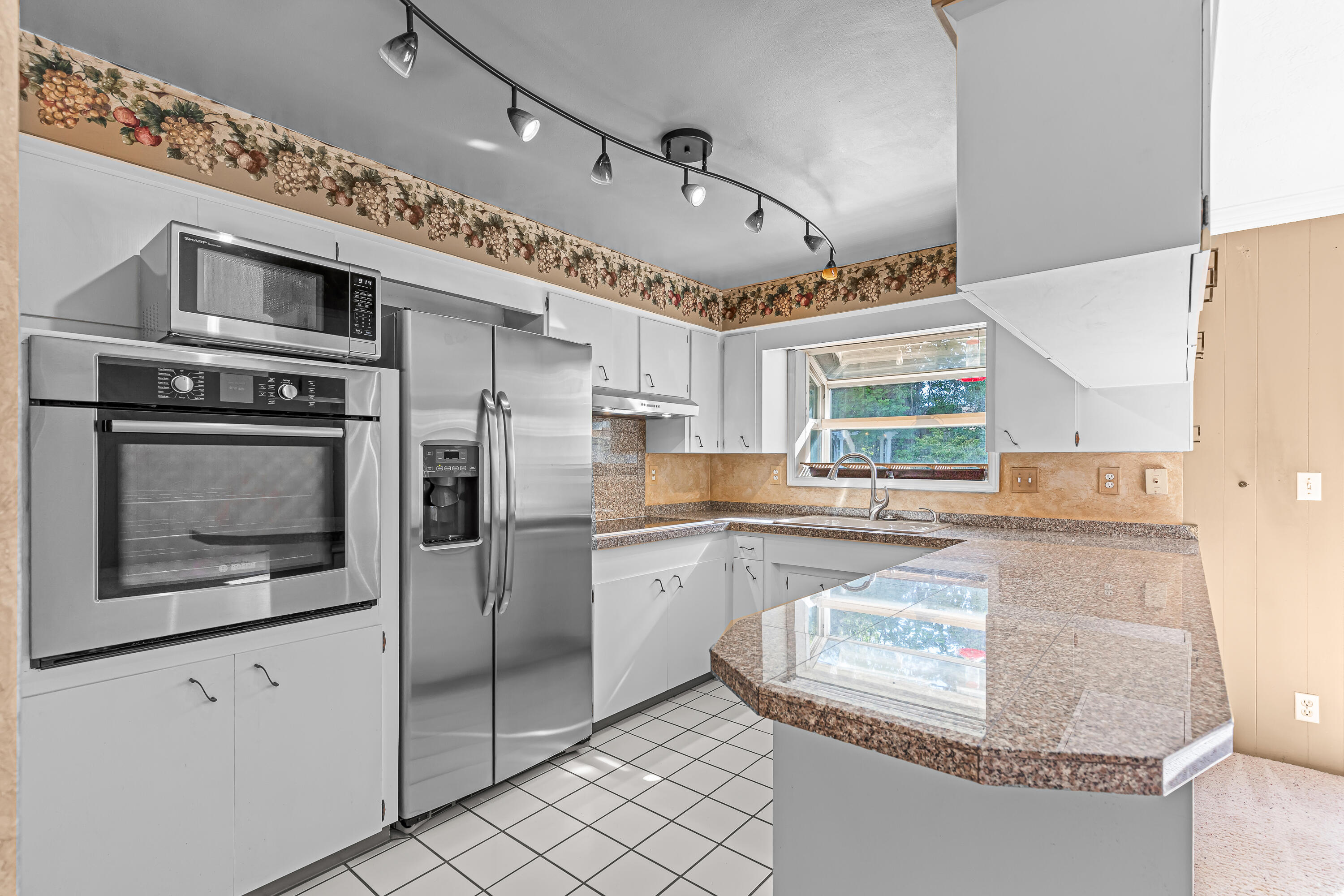 Blossom Hill Terrace Unit No 1 - Residential