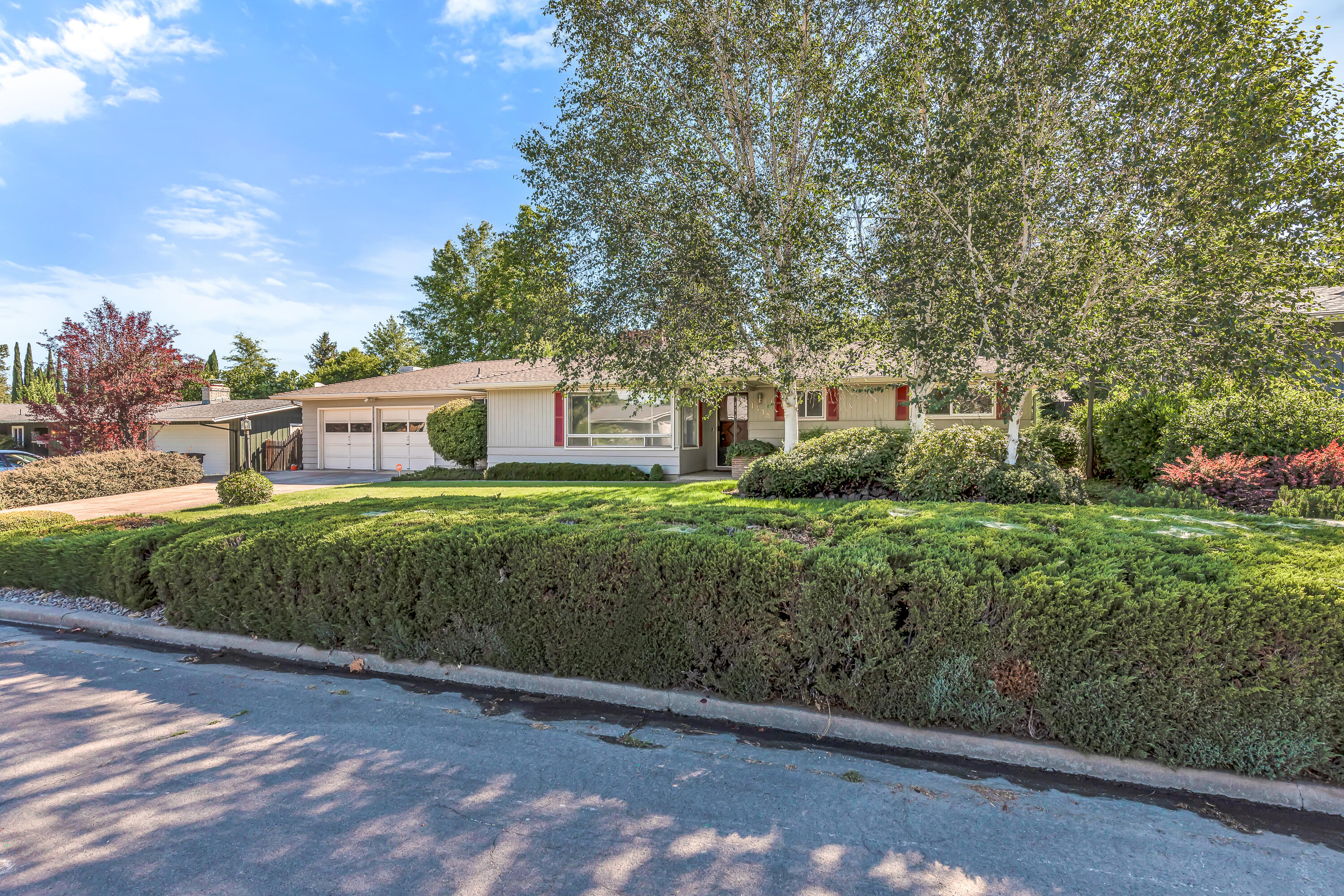 Blossom Hill Terrace Unit No 1 - Residential