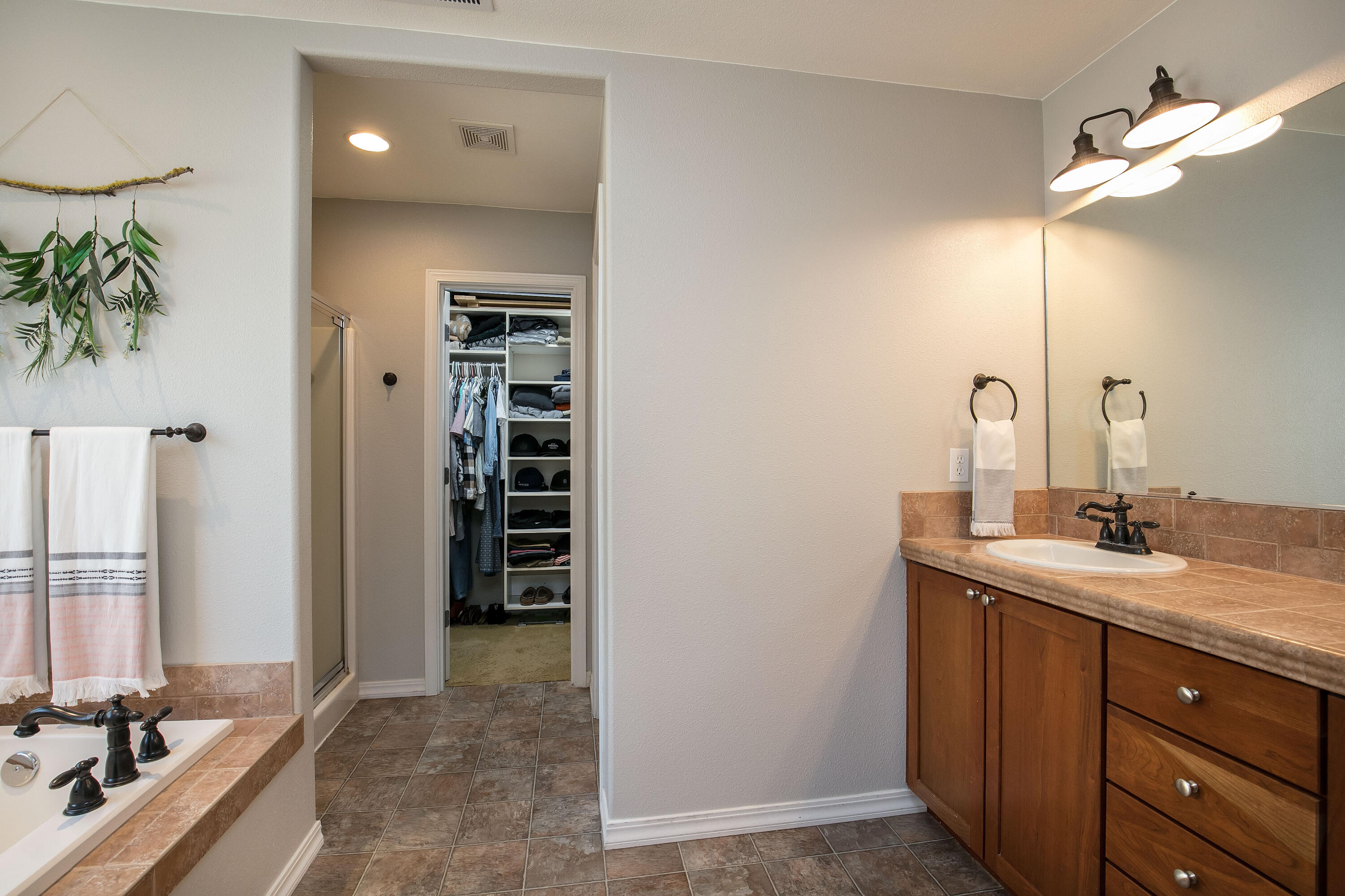 River Canyon Estates - Residential