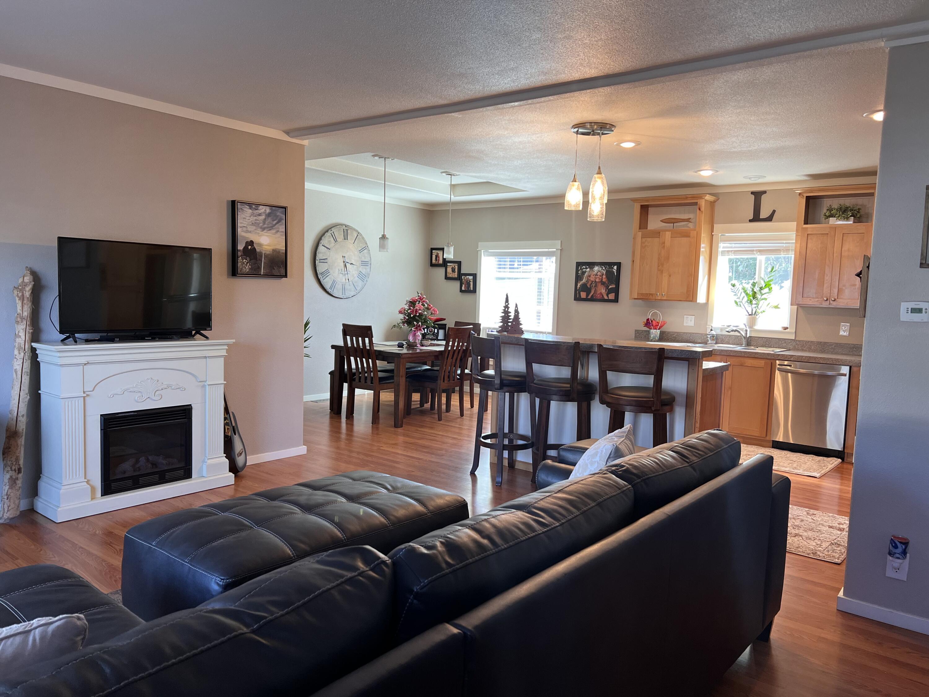 Aspen Creek Mob Pk - Residential