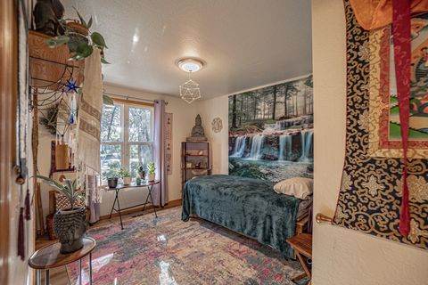 Tiny photo for 2015 Mae Street, Ashland, OR 97520 (MLS # 220214001)