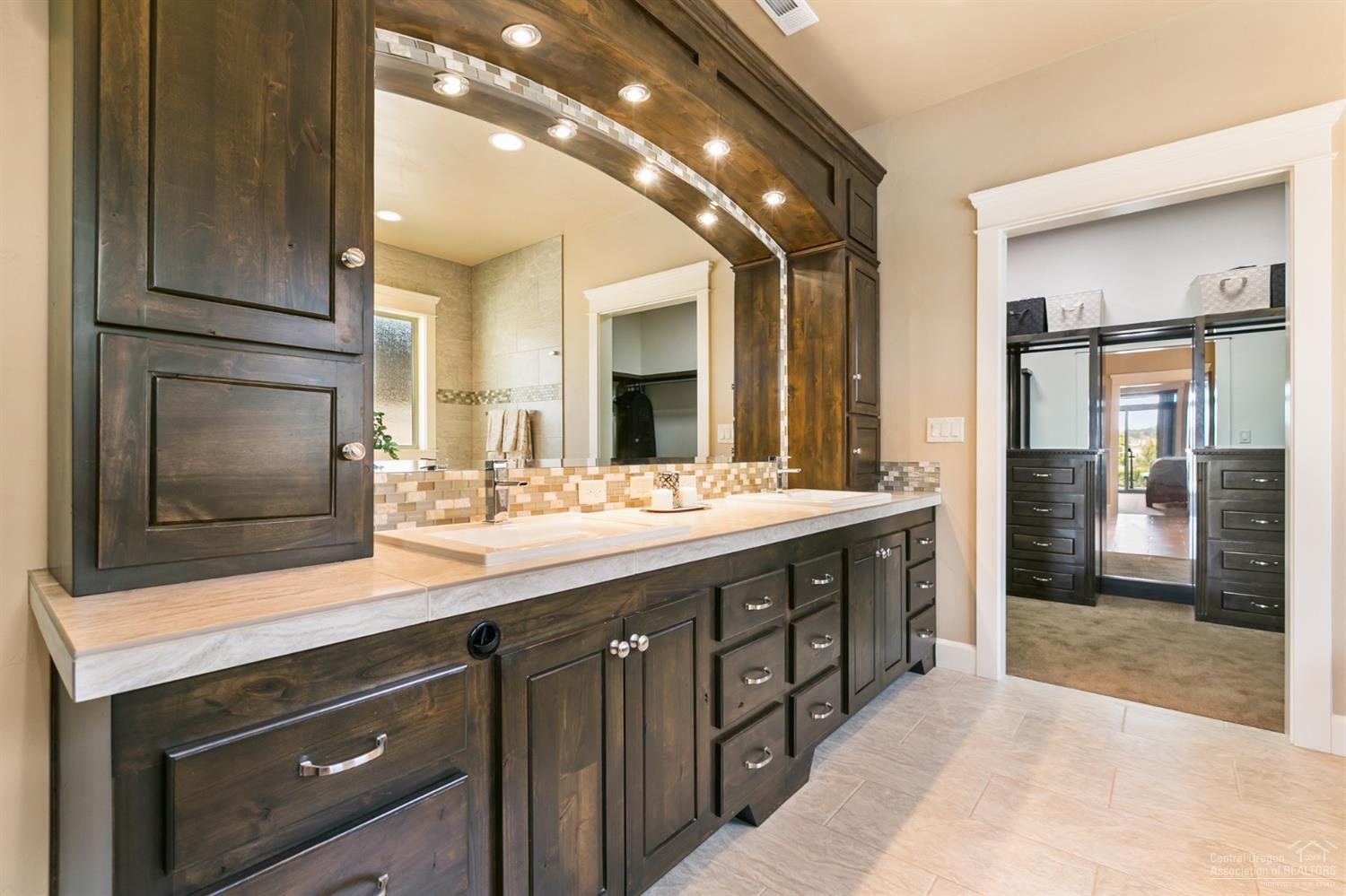 Woodriver Village - Residential