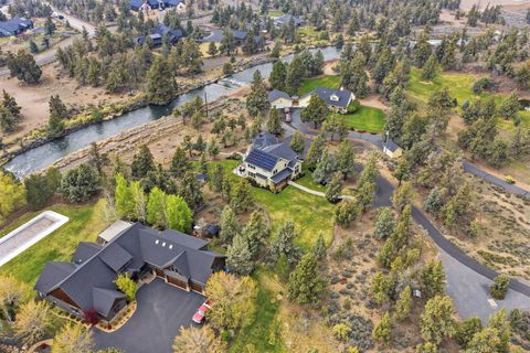 Tiny photo for 63557 Overtree Road, Bend, OR 97701 (MLS # 220220008)