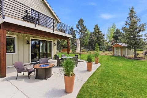 Tiny photo for 63557 Overtree Road, Bend, OR 97701 (MLS # 220220008)