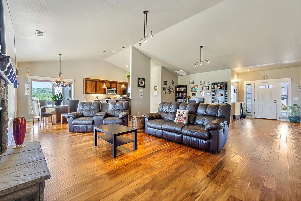 Shelter View Meadows - Residential