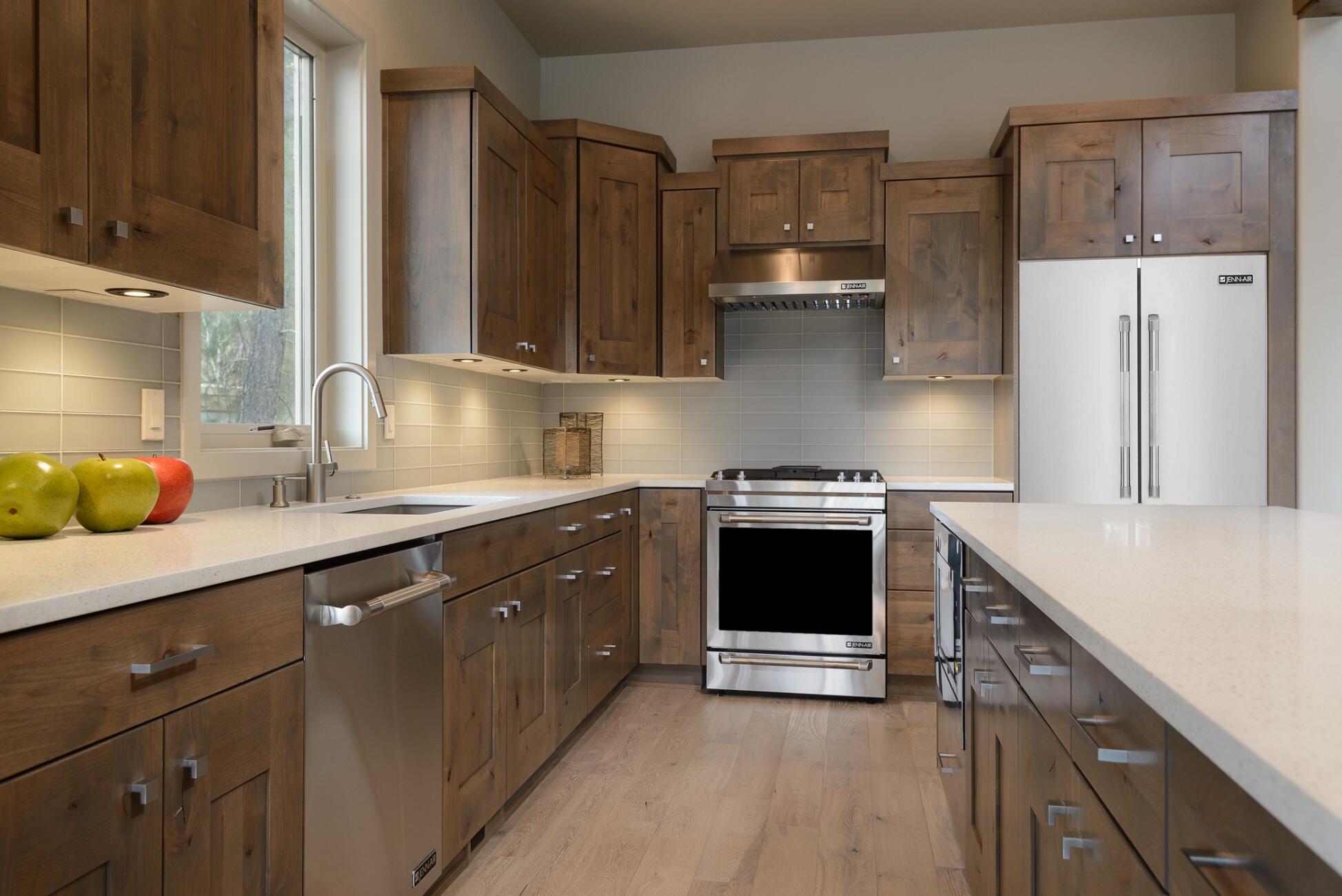 1925 Townhomes - Residential