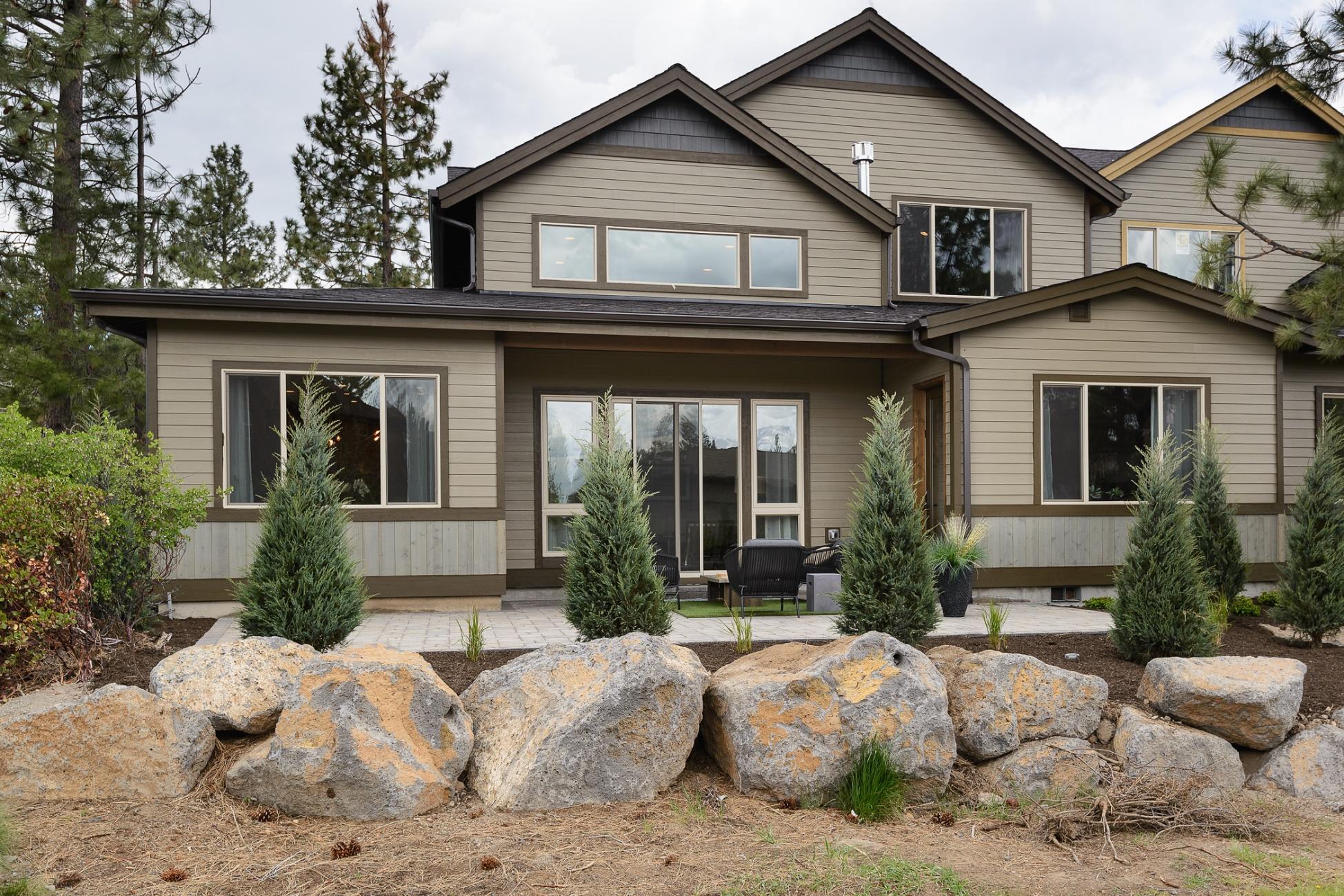 1925 Townhomes - Residential