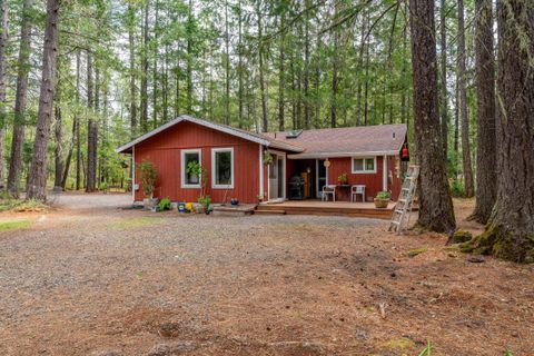 Tiny photo for 755 Rough Ready Creek Road, OBrien, OR 97534 (MLS # 220219633)