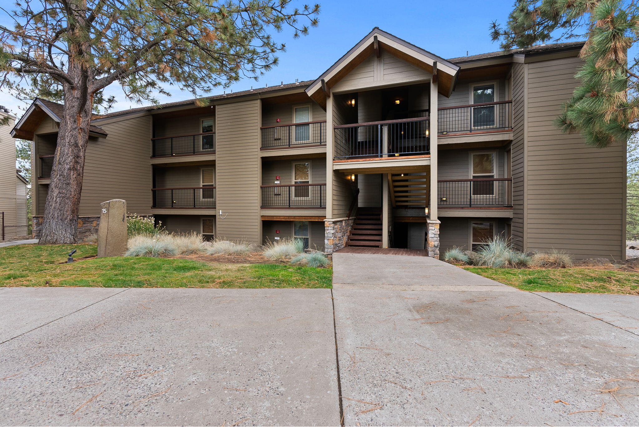 18575 SW Century Drive # 482