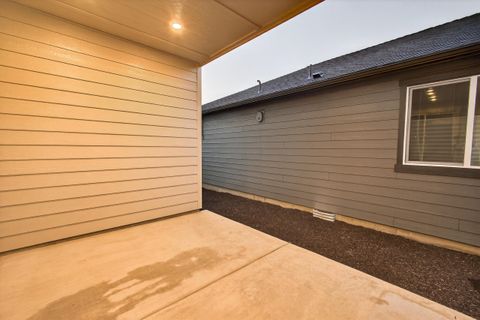 Tiny photo for 20839 SE Caldera Drive, Bend, OR 97702 (MLS # 220211132)