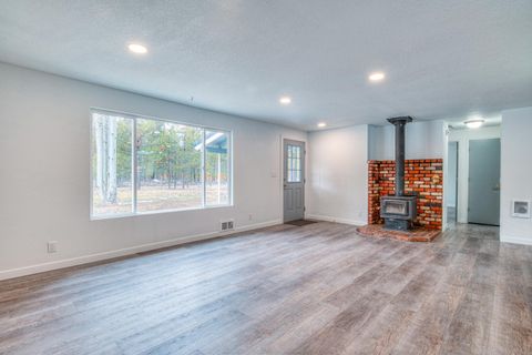 Tiny photo for 51448 Cedar Road, La Pine, OR 97739 (MLS # 220215625)