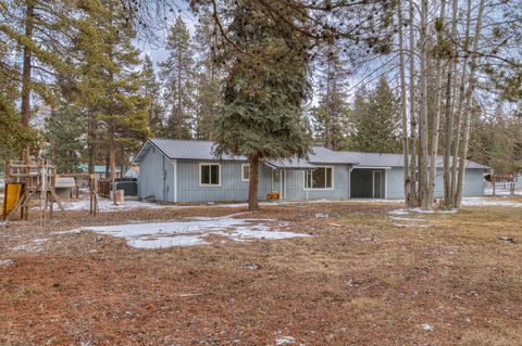 Tiny photo for 51448 Cedar Road, La Pine, OR 97739 (MLS # 220215625)