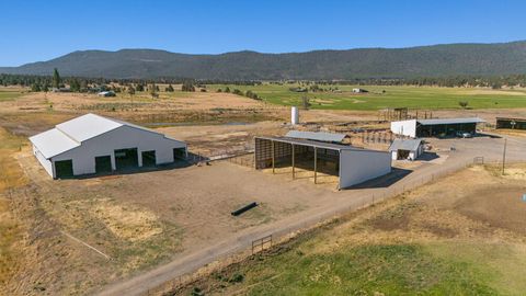 Tiny photo for 7122 E Langell Valley Road, Bonanza, OR 97623 (MLS # 220209849)