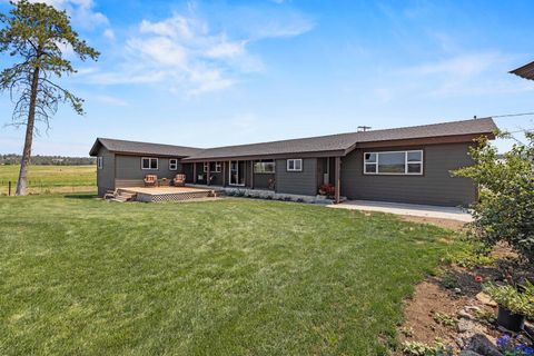 Tiny photo for 7122 E Langell Valley Road, Bonanza, OR 97623 (MLS # 220209849)