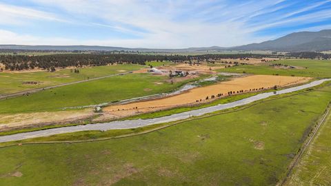 Tiny photo for 7122 E Langell Valley Road, Bonanza, OR 97623 (MLS # 220209849)