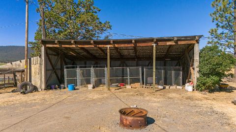 Tiny photo for 7122 E Langell Valley Road, Bonanza, OR 97623 (MLS # 220209849)