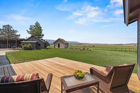 Tiny photo for 7122 E Langell Valley Road, Bonanza, OR 97623 (MLS # 220209849)
