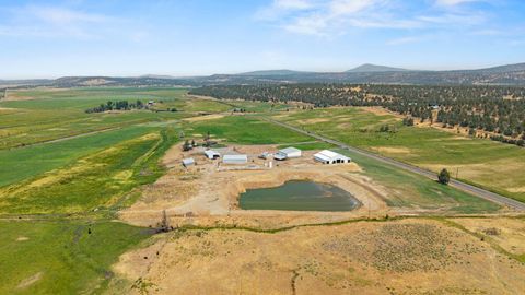 Tiny photo for 7122 E Langell Valley Road, Bonanza, OR 97623 (MLS # 220209849)