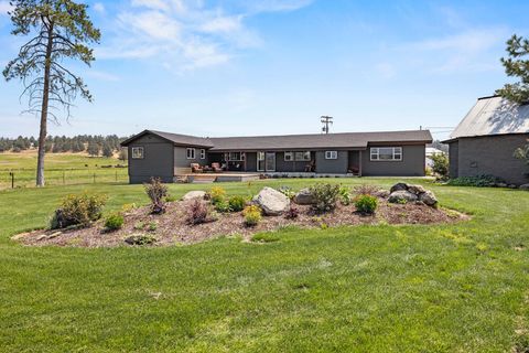 Tiny photo for 7122 E Langell Valley Road, Bonanza, OR 97623 (MLS # 220209849)