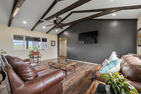 Tiny photo for 7122 E Langell Valley Road, Bonanza, OR 97623 (MLS # 220209849)