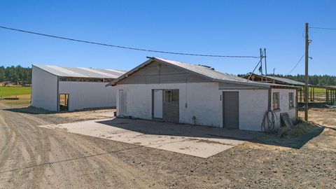 Tiny photo for 7122 E Langell Valley Road, Bonanza, OR 97623 (MLS # 220209849)