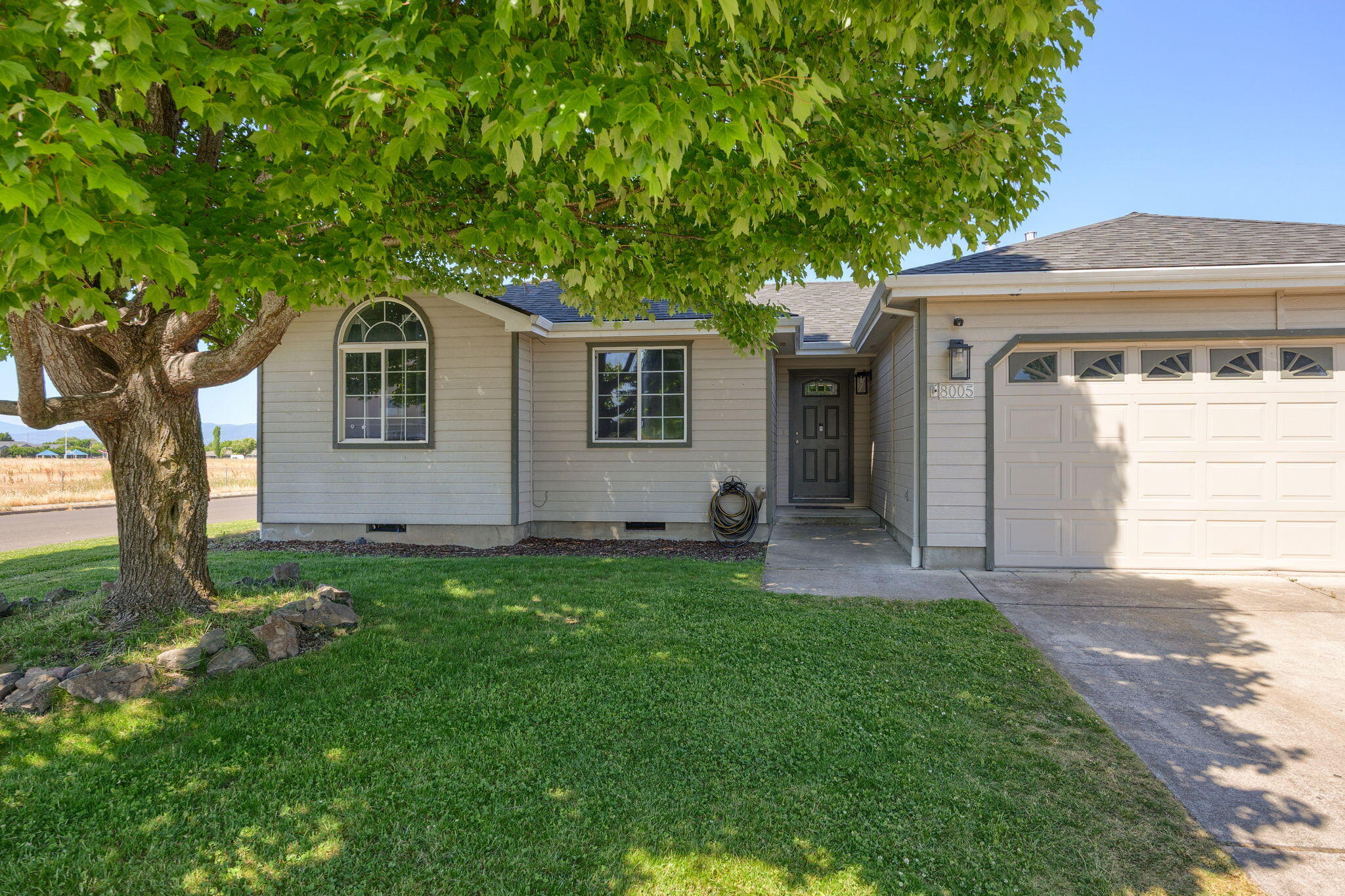 8005 Thunderhead Avenue