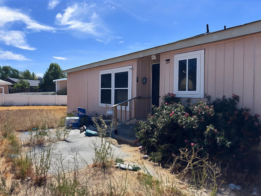 Desert Meadows - Residential