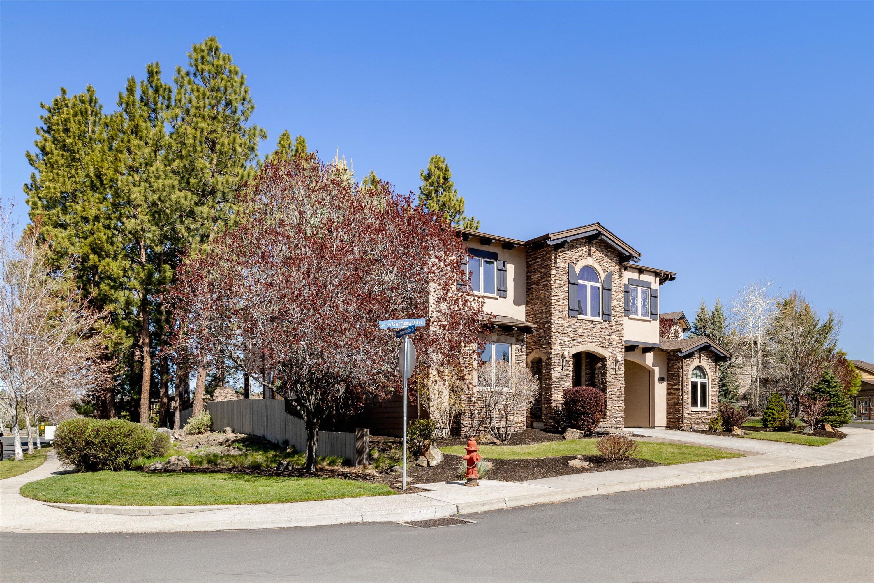 River Rim - Residential