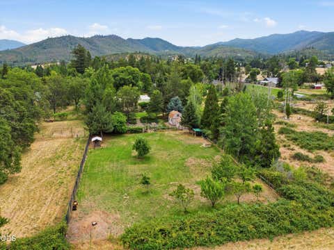 Tiny photo for 2298 Camp Baker Road, Medford, OR 97501 (MLS # 220224378)