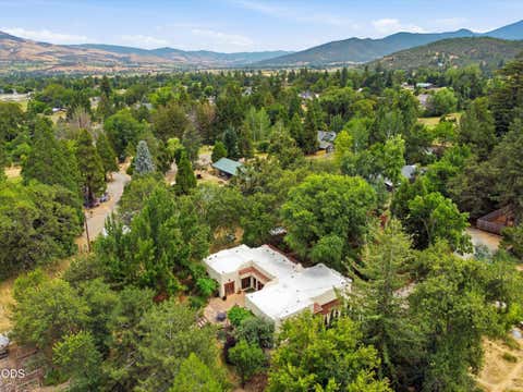 Tiny photo for 2298 Camp Baker Road, Medford, OR 97501 (MLS # 220224378)