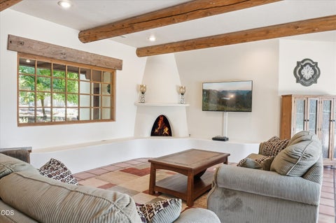 Tiny photo for 2298 Camp Baker Road, Medford, OR 97501 (MLS # 220224378)