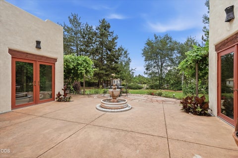 Tiny photo for 2298 Camp Baker Road, Medford, OR 97501 (MLS # 220224378)