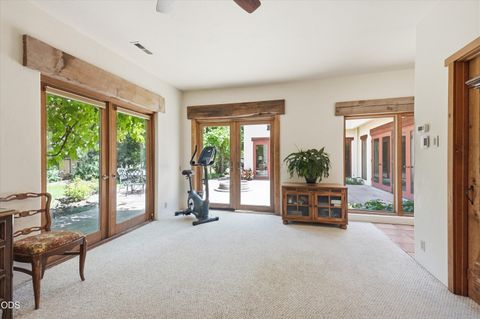 Tiny photo for 2298 Camp Baker Road, Medford, OR 97501 (MLS # 220224378)
