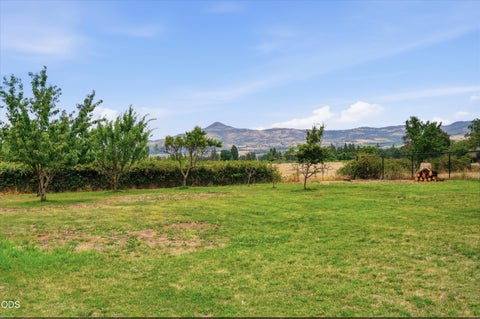 Tiny photo for 2298 Camp Baker Road, Medford, OR 97501 (MLS # 220224378)