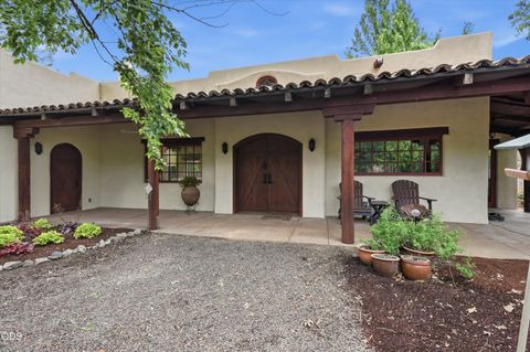 Tiny photo for 2298 Camp Baker Road, Medford, OR 97501 (MLS # 220224378)