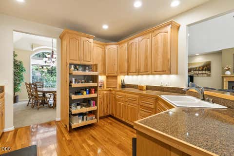 Tiny photo for 10847 Kestrel Road, Klamath Falls, OR 97601 (MLS # 220226911)