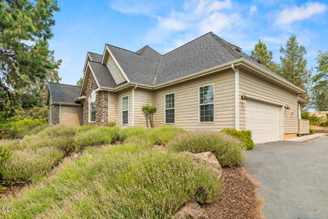Tiny photo for 10847 Kestrel Road, Klamath Falls, OR 97601 (MLS # 220226911)