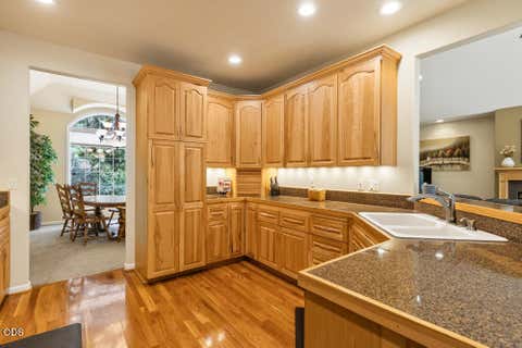 Tiny photo for 10847 Kestrel Road, Klamath Falls, OR 97601 (MLS # 220226911)