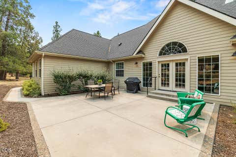Tiny photo for 10847 Kestrel Road, Klamath Falls, OR 97601 (MLS # 220226911)