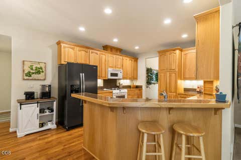 Tiny photo for 10847 Kestrel Road, Klamath Falls, OR 97601 (MLS # 220226911)