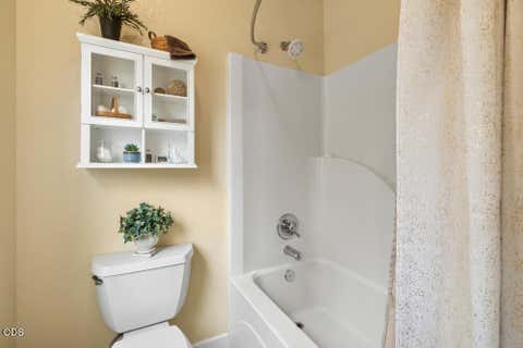 Tiny photo for 10847 Kestrel Road, Klamath Falls, OR 97601 (MLS # 220226911)