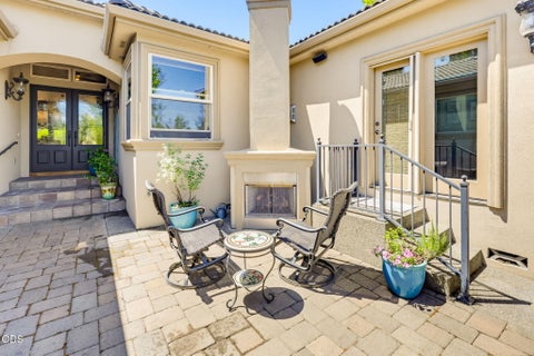 Tiny photo for 635 Seventh Fairway Drive, Medford, OR 97504 (MLS # 220223654)