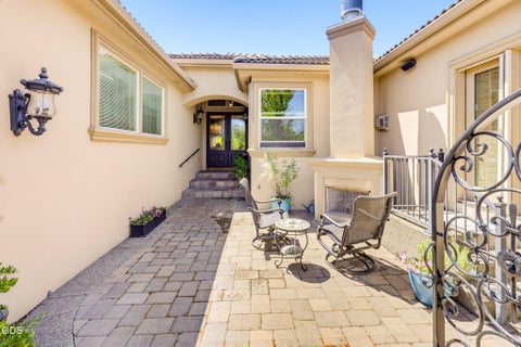 Tiny photo for 635 Seventh Fairway Drive, Medford, OR 97504 (MLS # 220223654)
