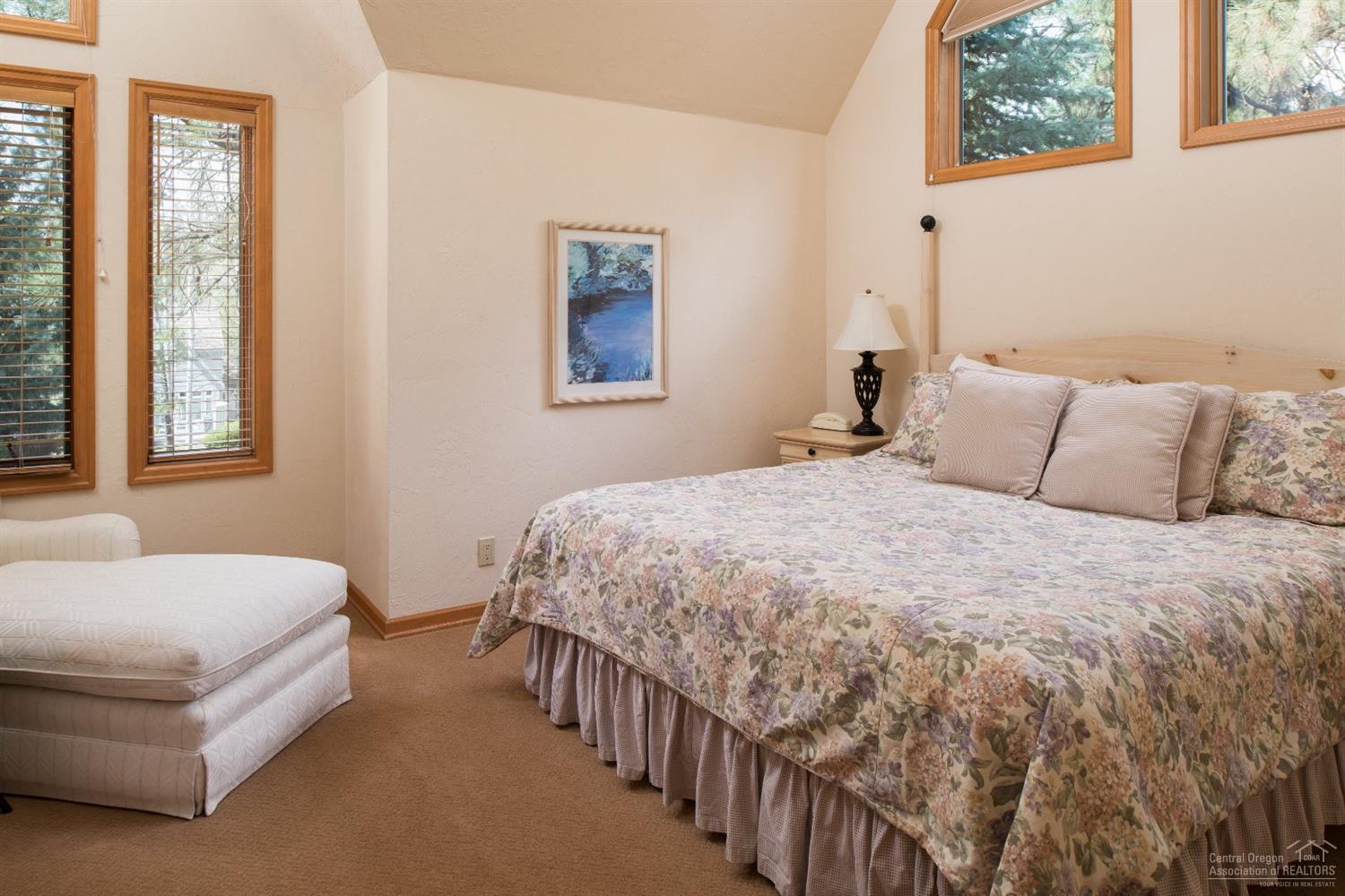 StoneTH - Residential