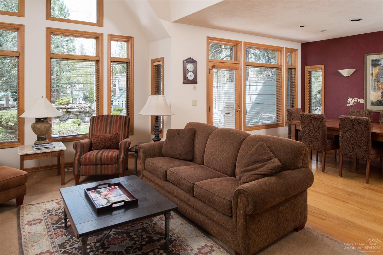 StoneTH - Residential